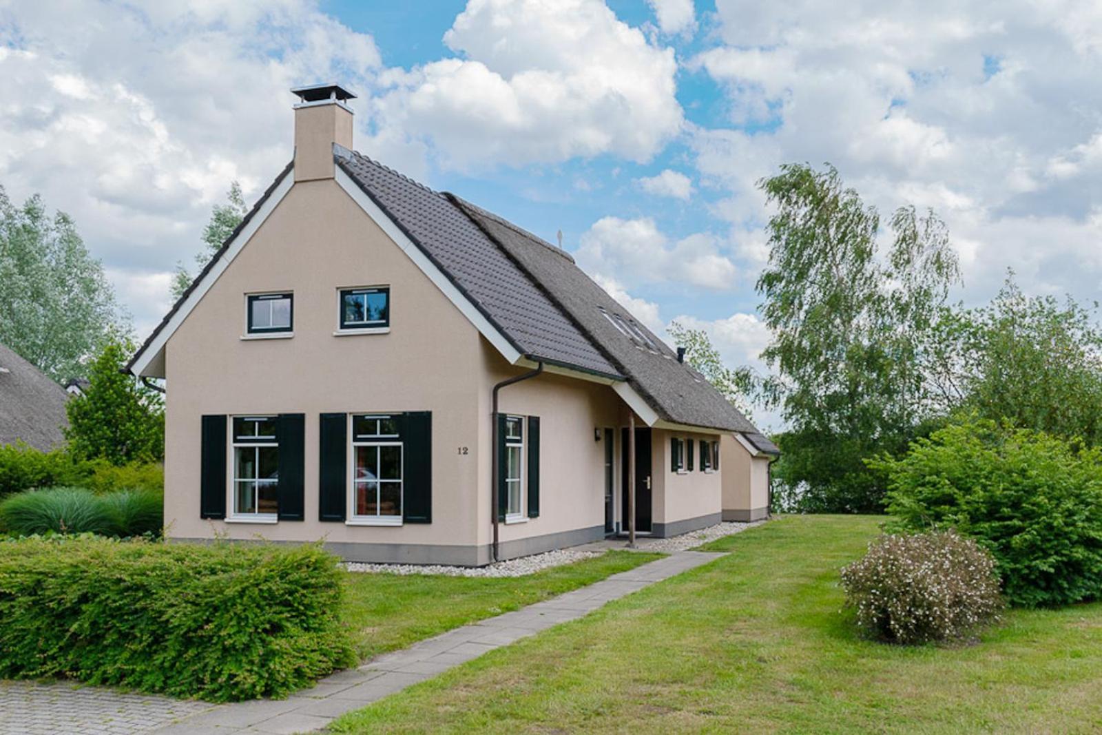 Summio Vakantiepark Emslandermeer Vlagtwedde Номер фото